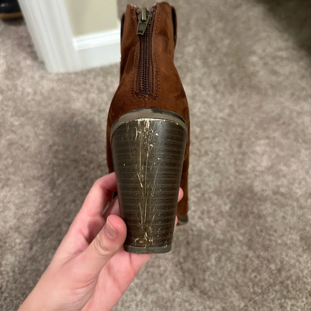 Rust Booties - Picture 3 of 3